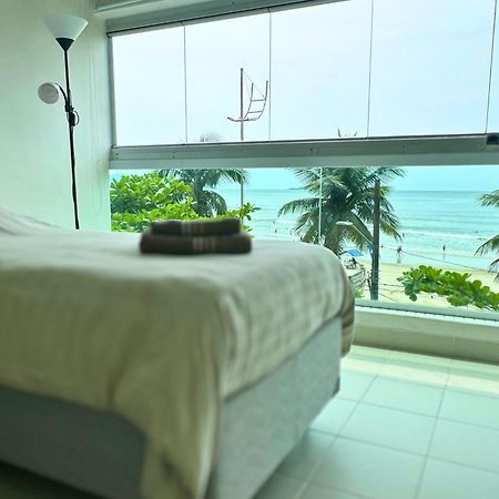 Apartamento Vista Para O Mar E Pe Na Areia กัวรูจา ภายนอก รูปภาพ