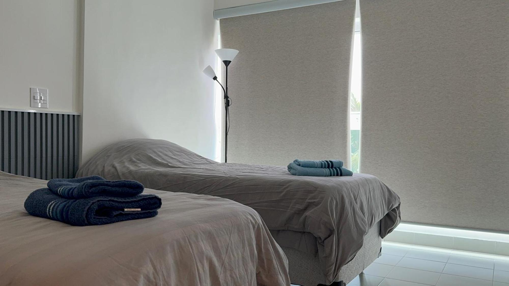 Apartamento Vista Para O Mar E Pe Na Areia กัวรูจา ภายนอก รูปภาพ