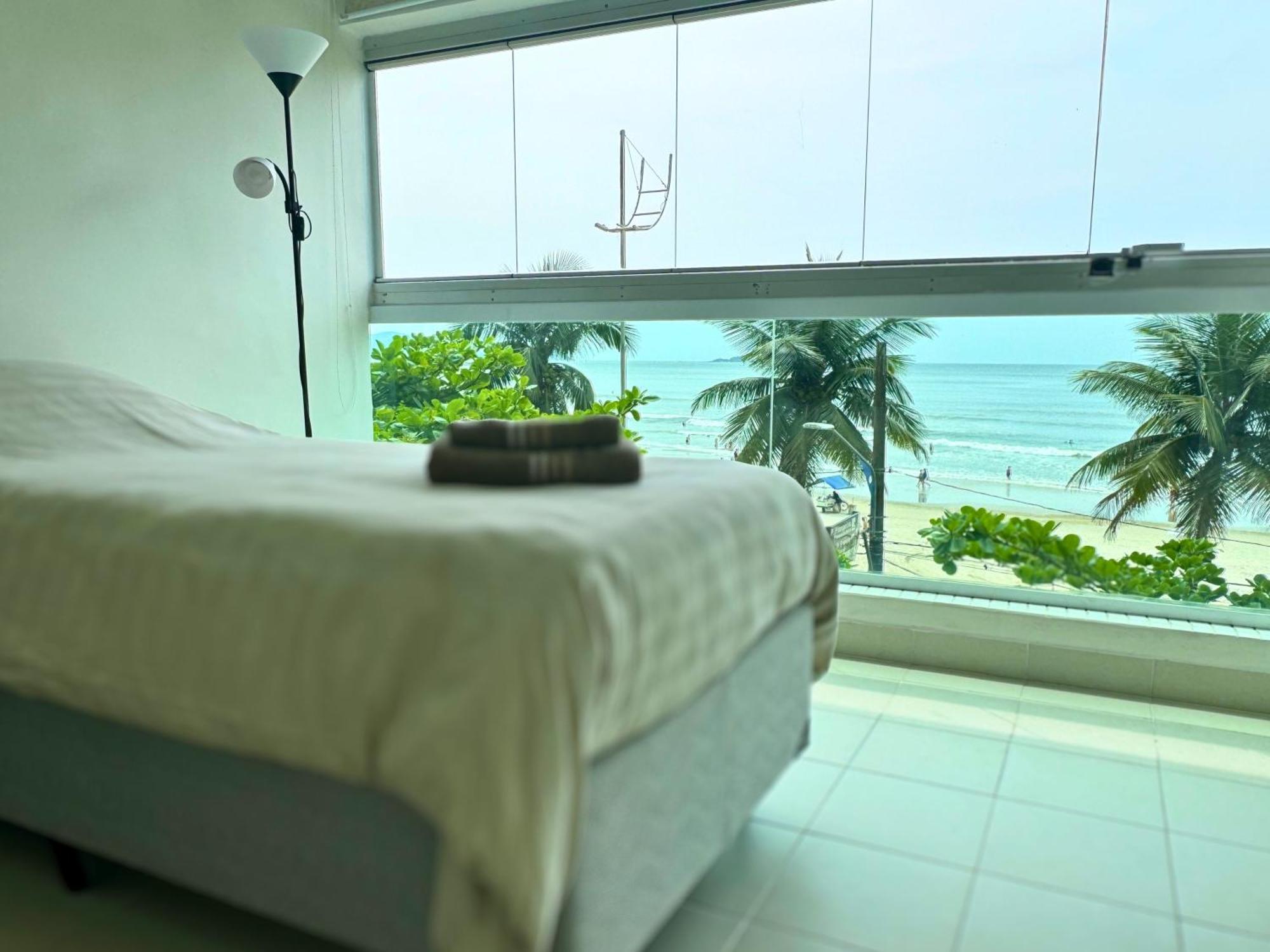 Apartamento Vista Para O Mar E Pe Na Areia กัวรูจา ภายนอก รูปภาพ