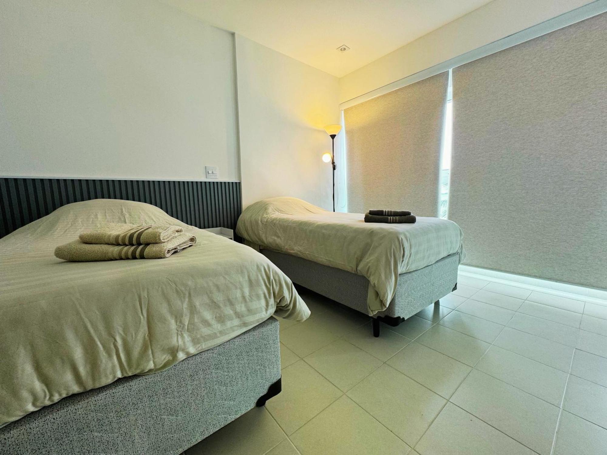 Apartamento Vista Para O Mar E Pe Na Areia กัวรูจา ภายนอก รูปภาพ